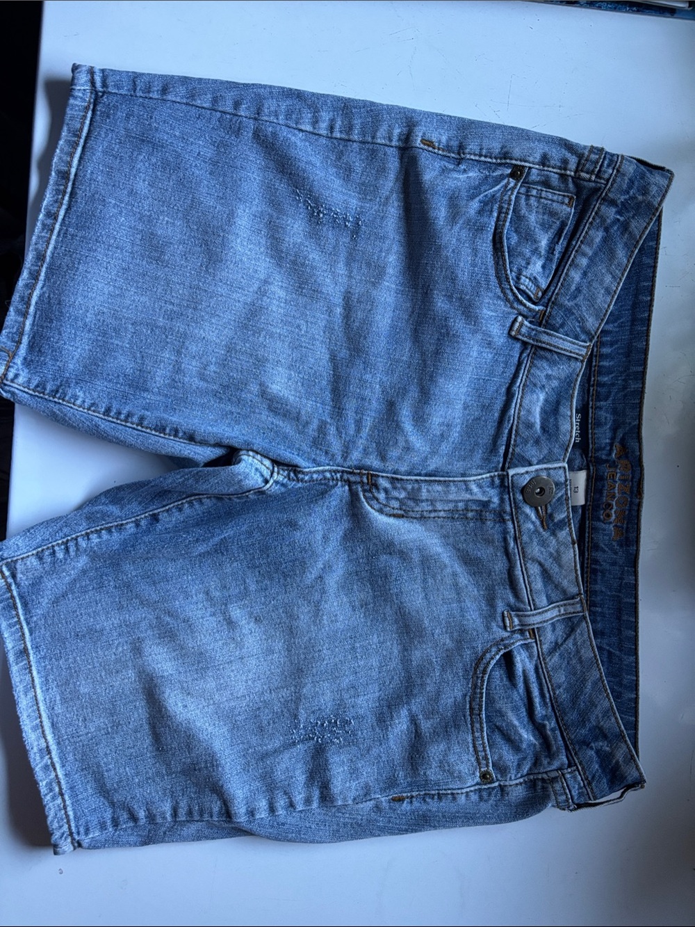 Arizona Jean Company Light Blue Boyfriend Jeans